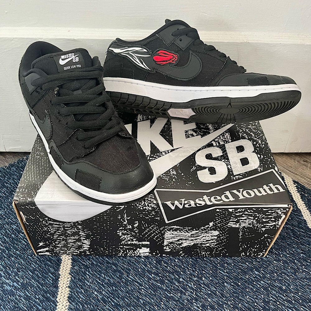 Nike SB Dunk "Wasted Youth"